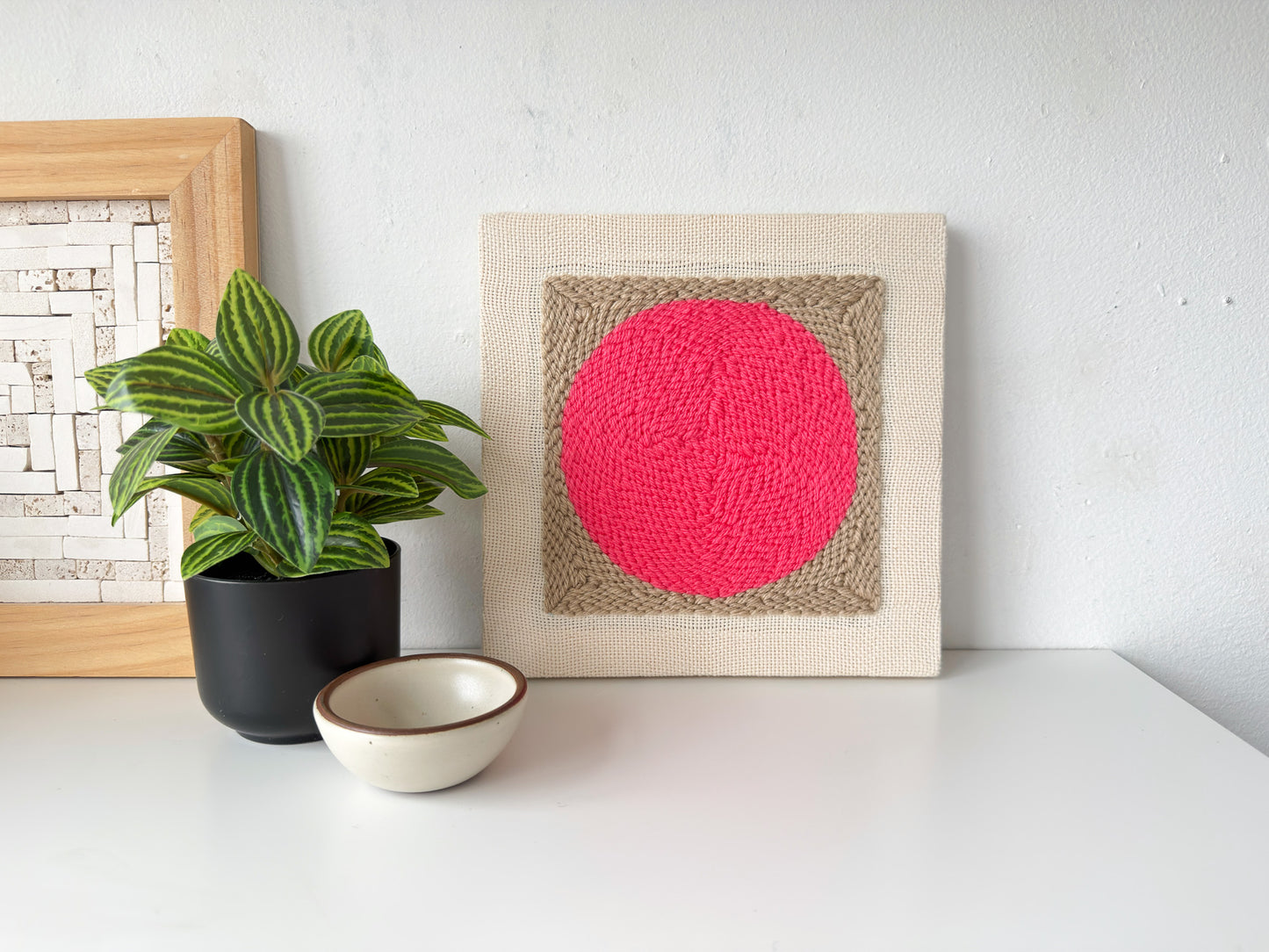 "Spotted" - Punch Needle Kit - Modern DIY Wall Art for Beginners